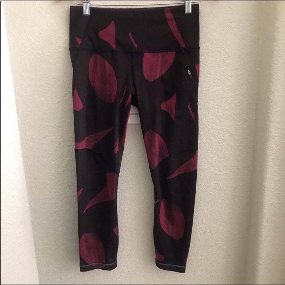 Lululemon All Sport Crop Back Spin Stroke Purple 6